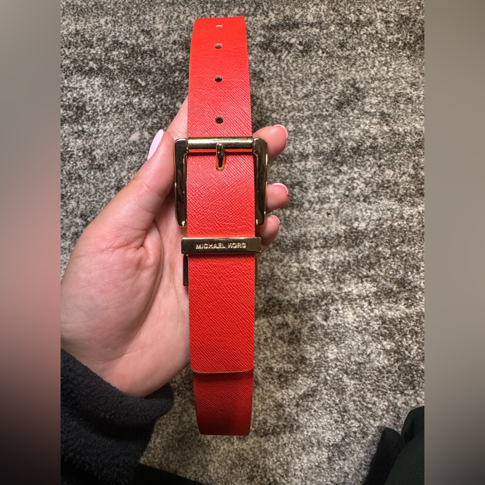 SMALL MICHAEL KORS REVERSIBLE BELT